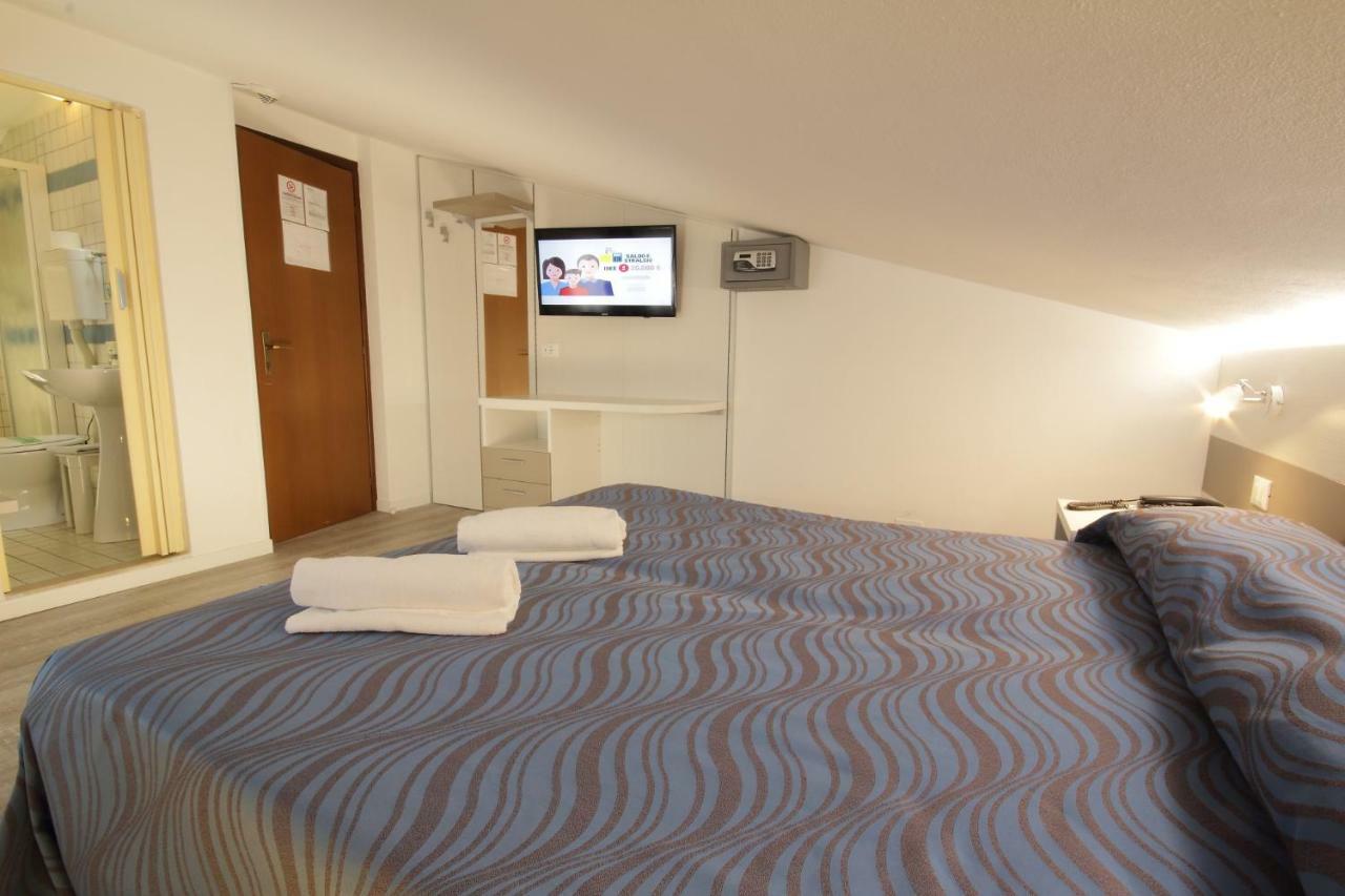 Hotel Serenella Lido di Jesolo Exteriér fotografie